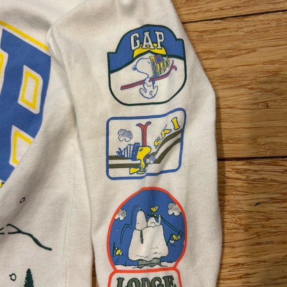 GAP Cream Toddler Snoopy Collaboration Long Sleeve Tee 2T - Picture 2 of 3